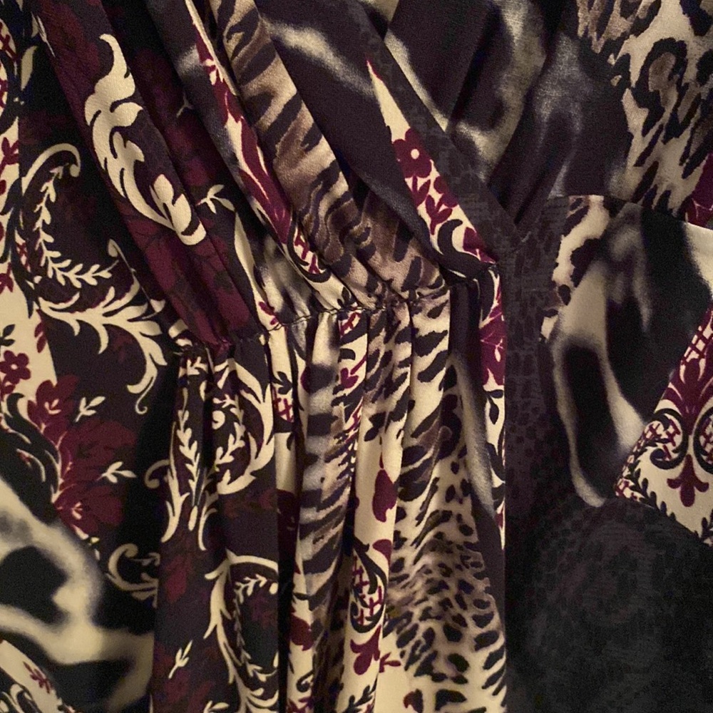 Patterned Top-Size 1X - Picture 9 of 10